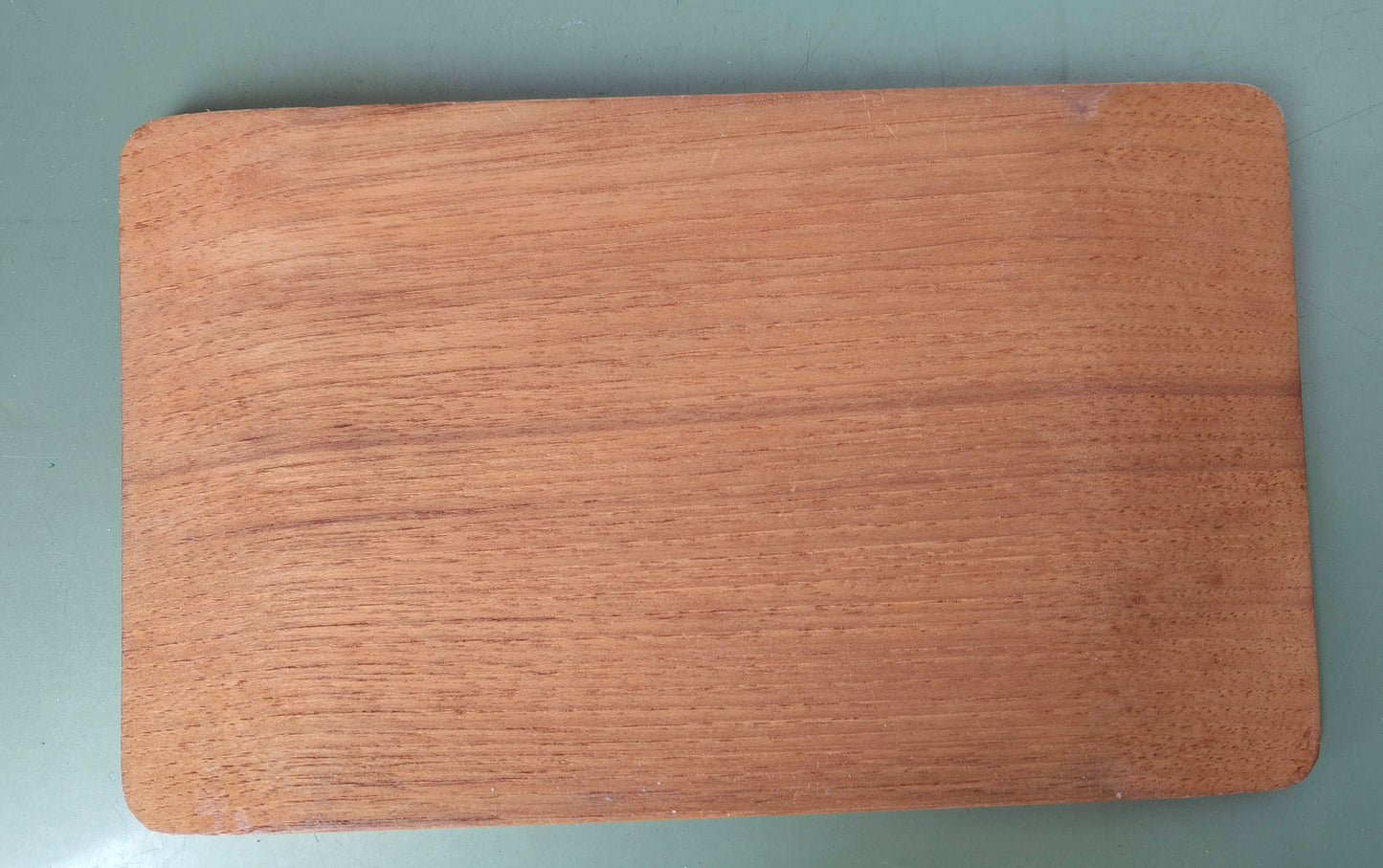 Anbieteschalen Dänisch Mid-Century Teak Holz Tablett mit 2 Glaseinsätzen, 1960er VINTAGE