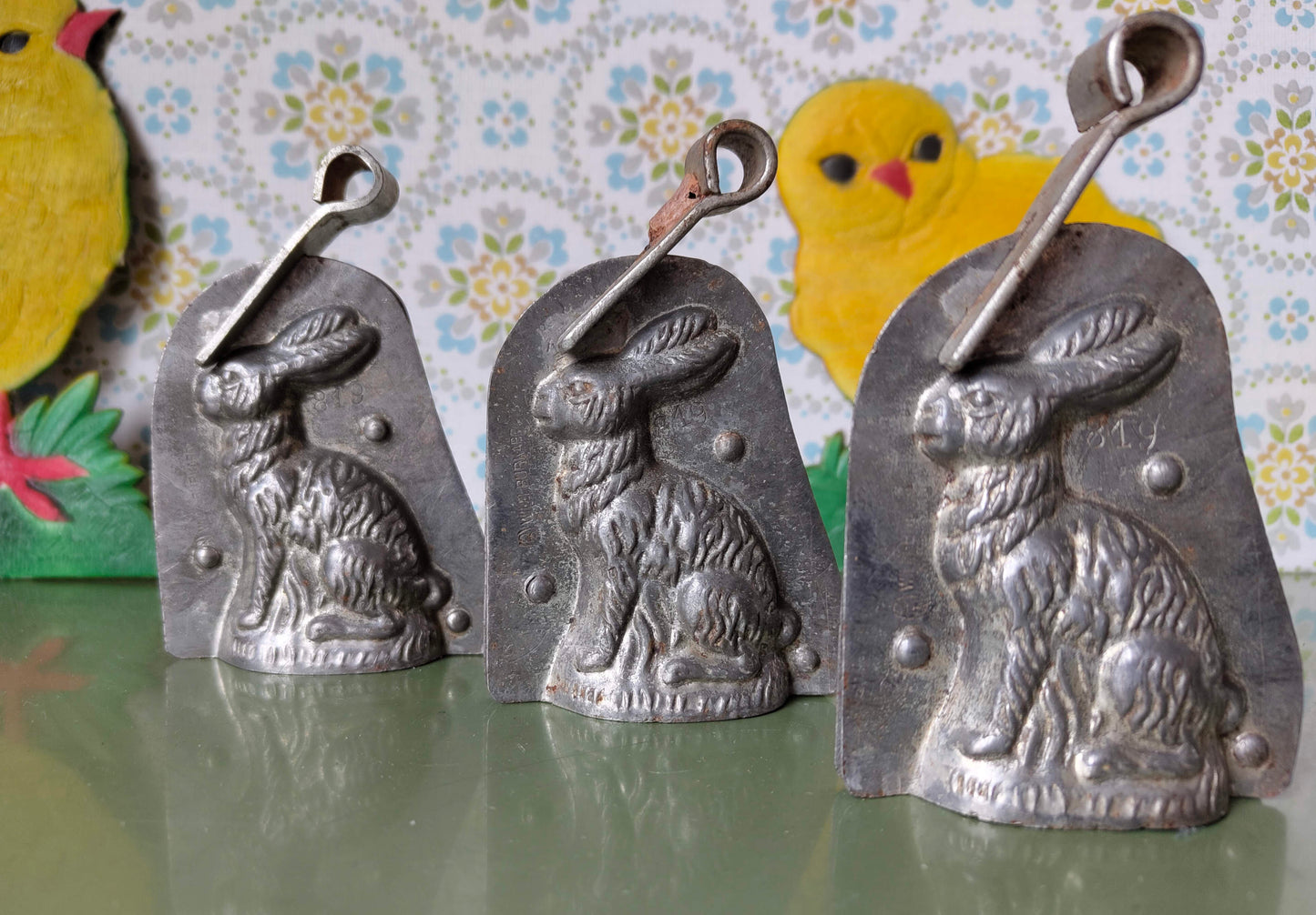 3 antike Schokoladenformen Set „Hase“ – Willi Burkard Nürnberg – seltene Metallformen aus Deutschland