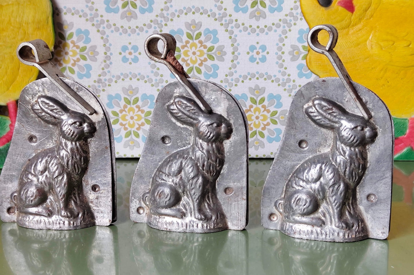 3 antike Schokoladenformen Set „Hase“ – Willi Burkard Nürnberg – seltene Metallformen aus Deutschland