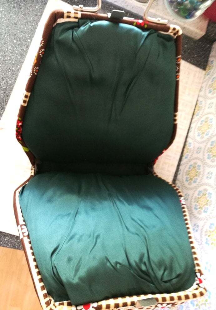 Kannenwärmer In Typischen 70er Farben VINTAGE