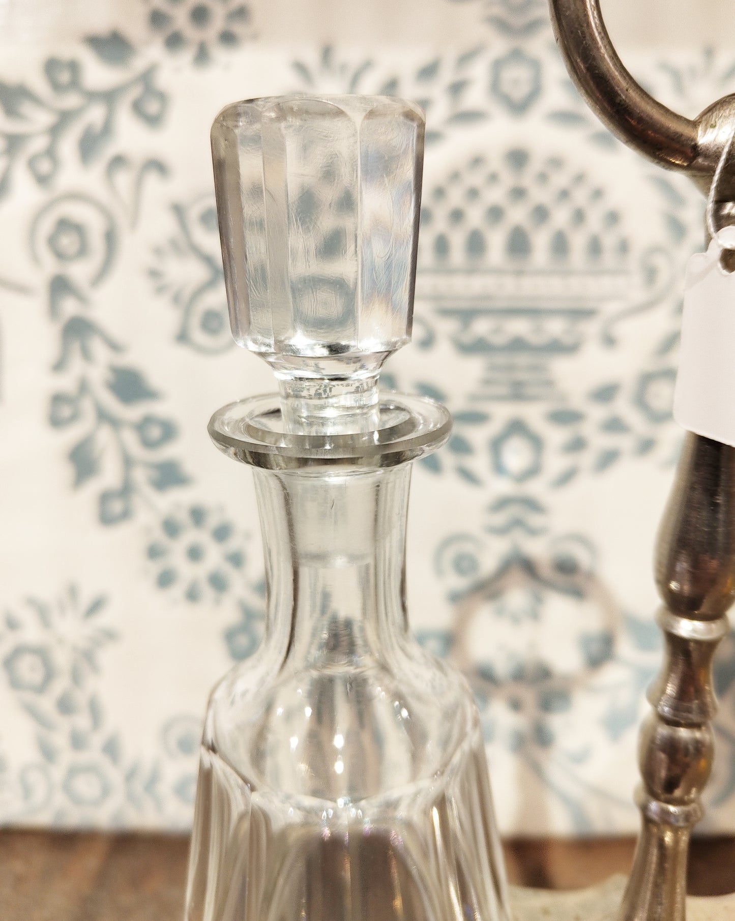 Essig & Öl Behälter aus Glas in versilbertem Metallgestell – VINTAGE