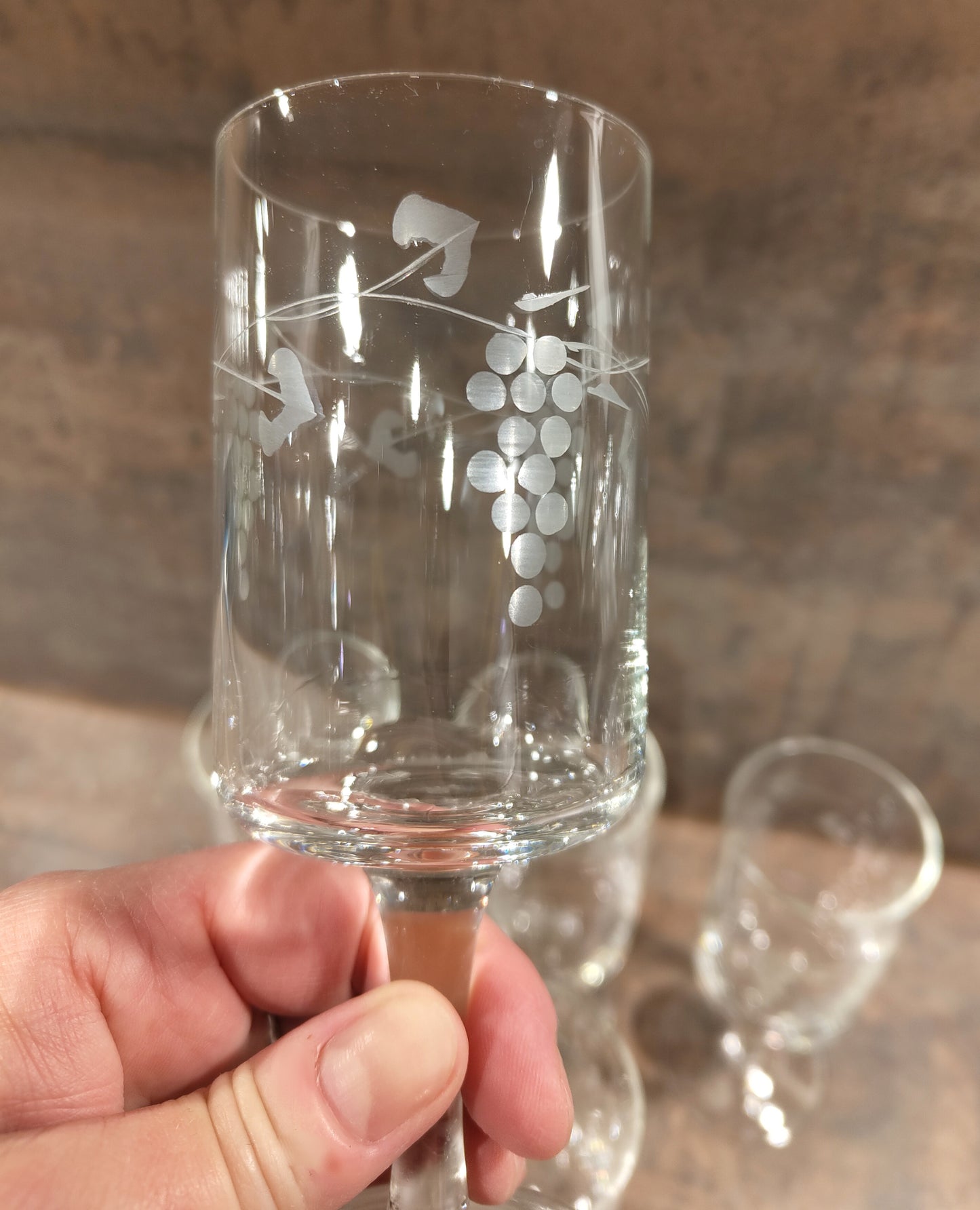 Set aus 6 Weingläser, Weintrauben und Blätter Schliff, VINTAGE