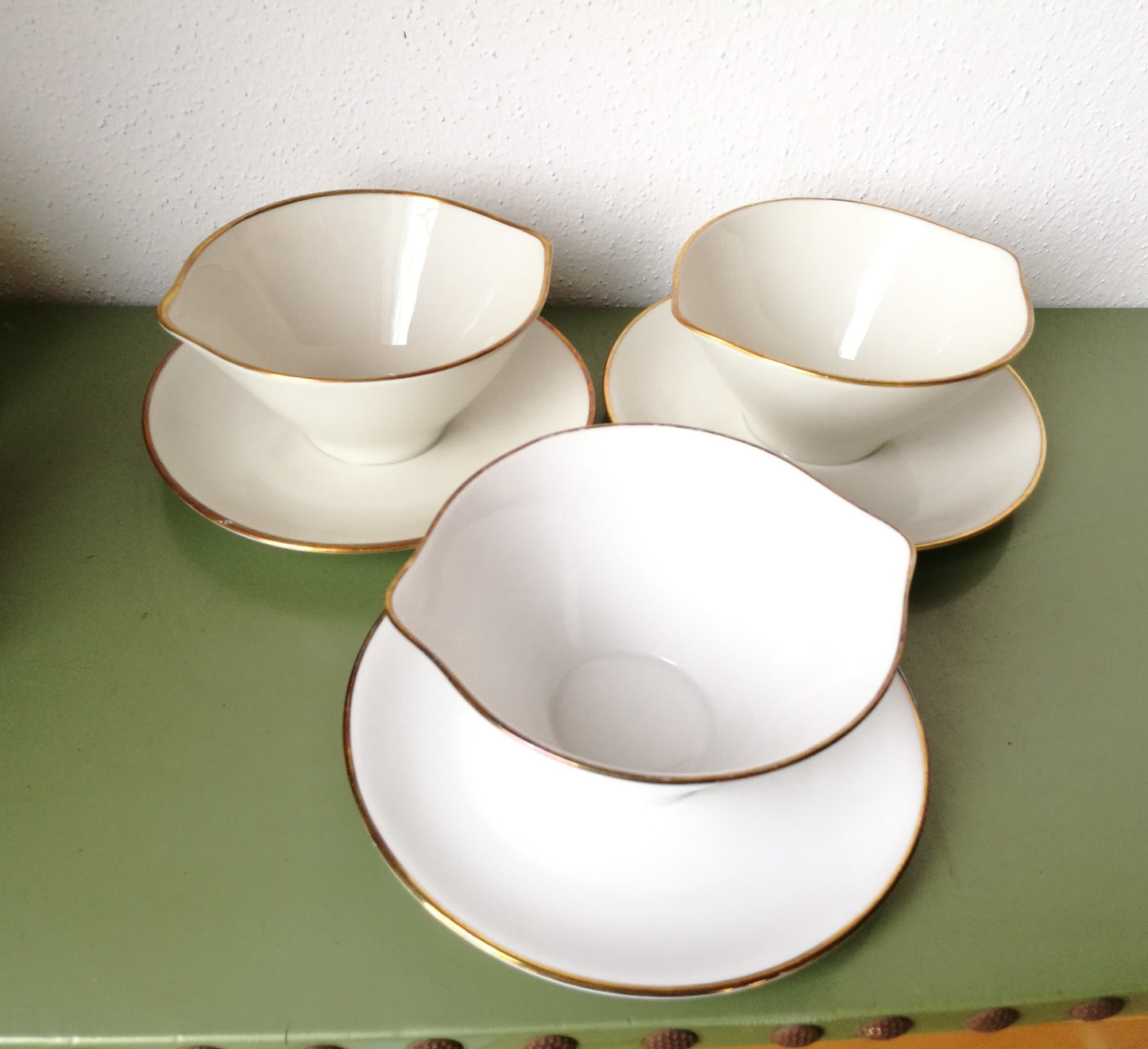 3 runde Saucieren Porzellan mit Goldrand VINTAGE