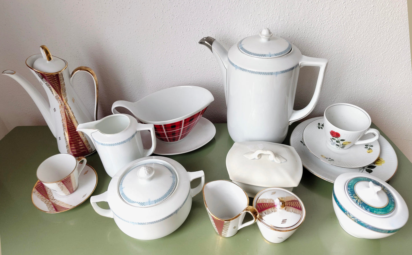 Mystery Boxen mit schönen Vintage Fundstücken aus Omas Zeiten und vom Dachboden