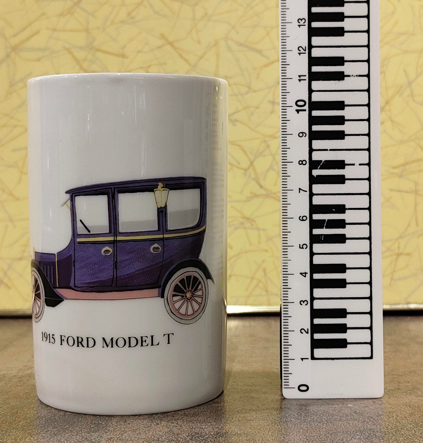 Krug und 5 Becher Porzellan Oldtimer Auto von Thomas