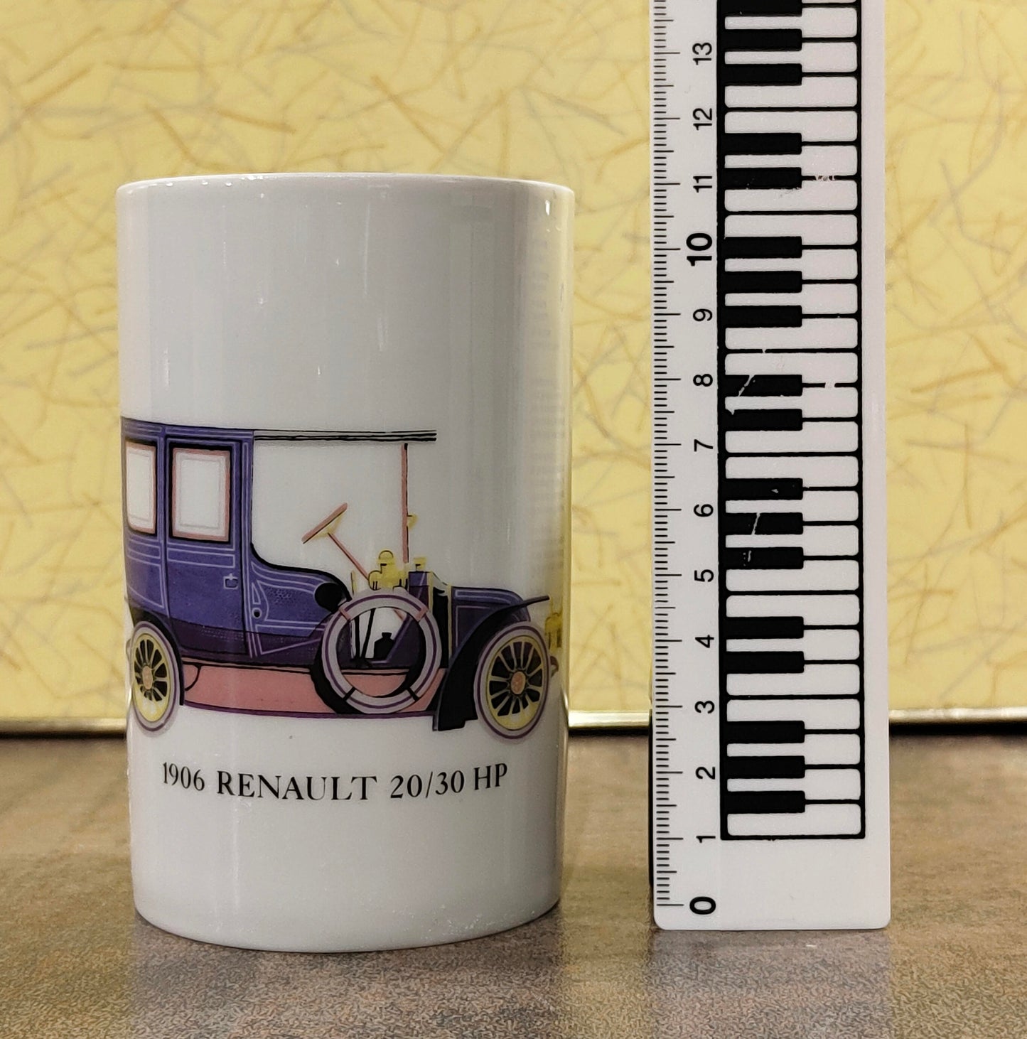 Krug und 5 Becher Porzellan Oldtimer Auto von Thomas