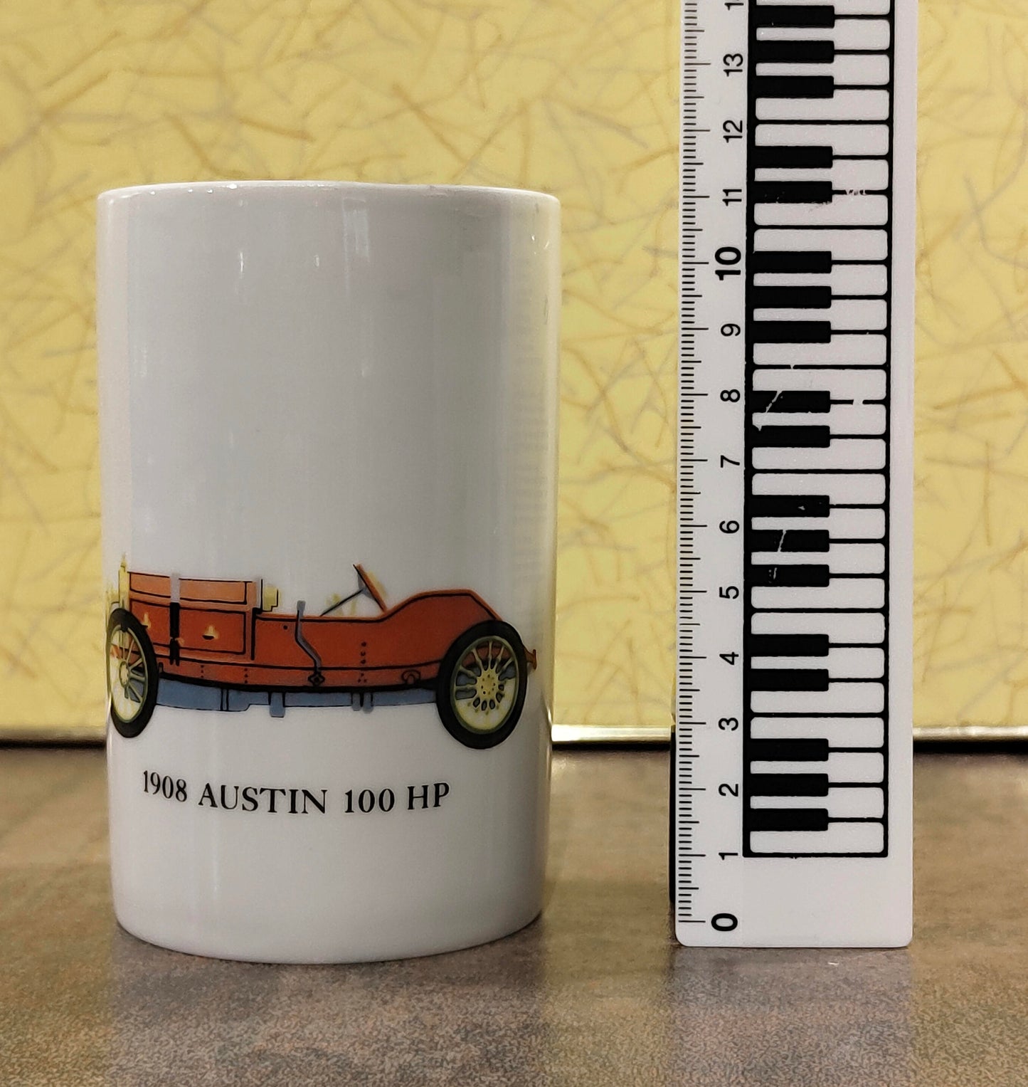 Krug und 5 Becher Porzellan Oldtimer Auto von Thomas