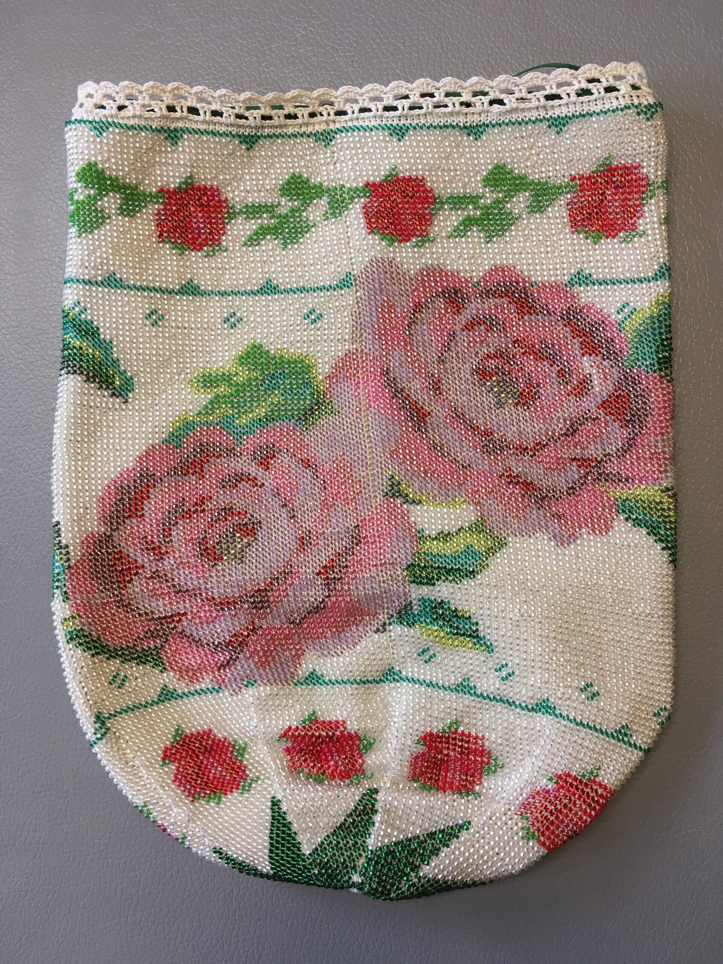 DIY Perlbeutel-Kit „Ak Rose 2“ mit Garn und WINZIG KLEINEN Glasperlen zum selber stricken