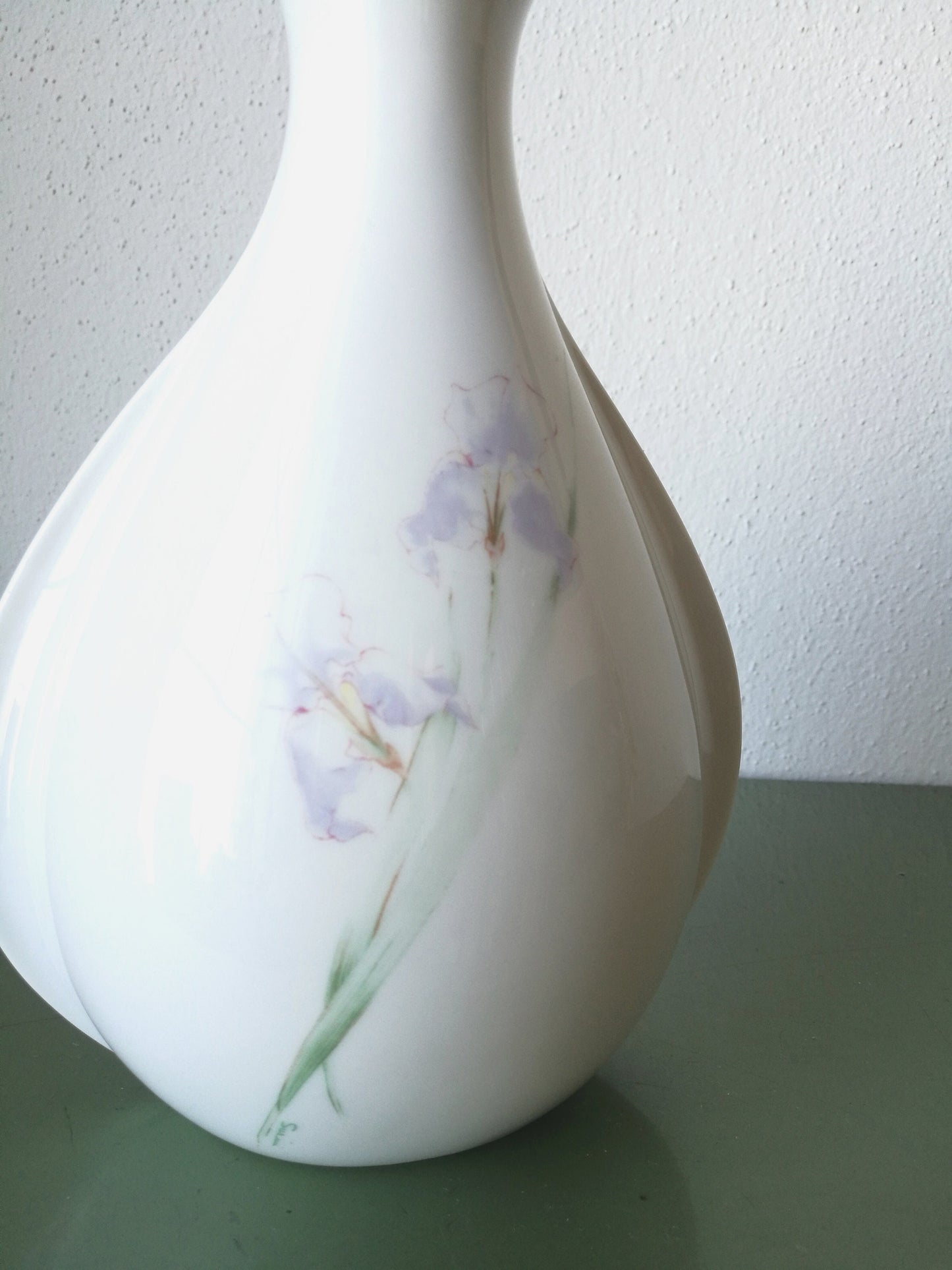 Seltmann Vase mit zarten Lilien Dekor VINTAGE