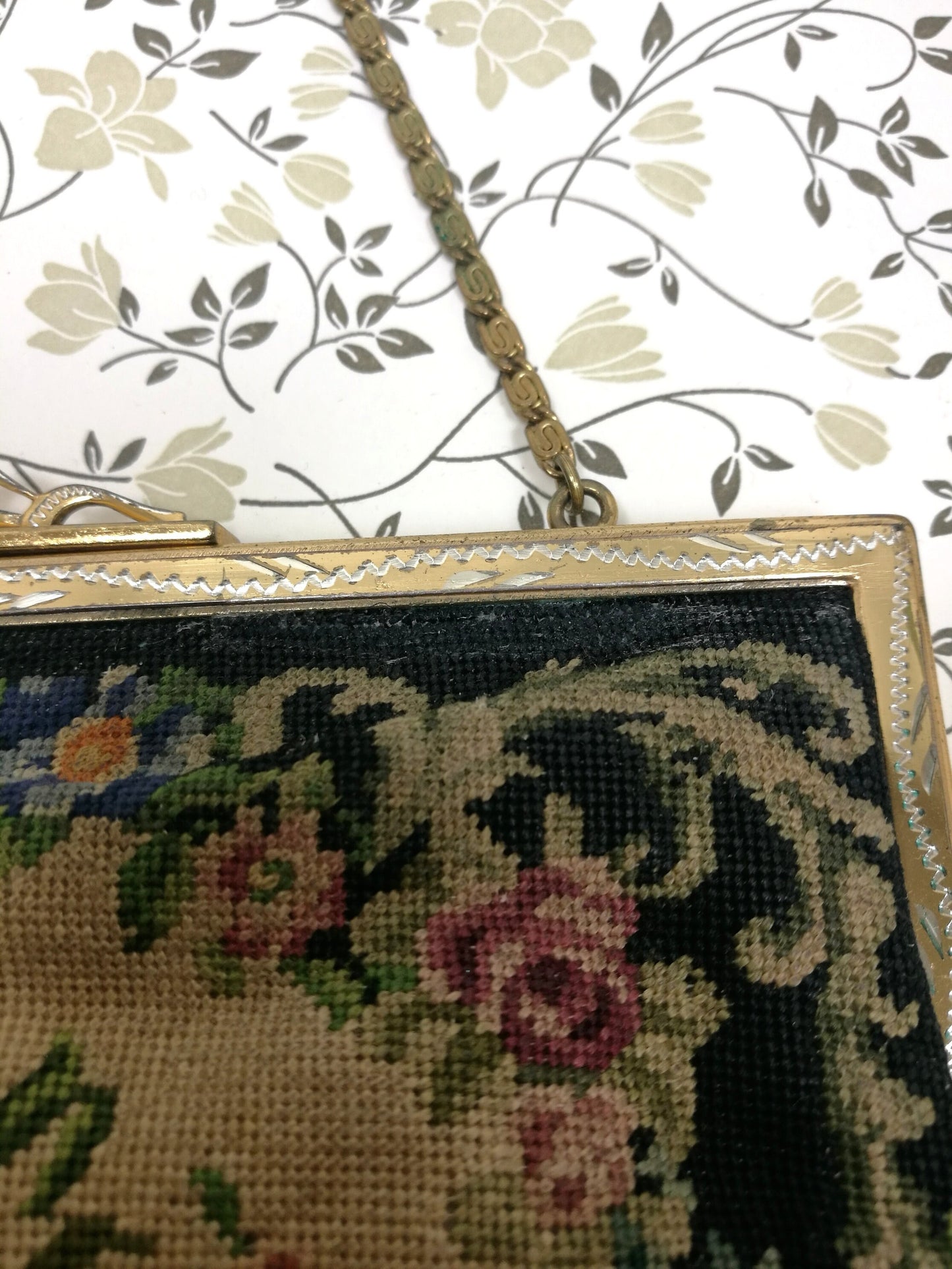 Petit point Stickerei auf Tasche Blumen VINTAGE #26