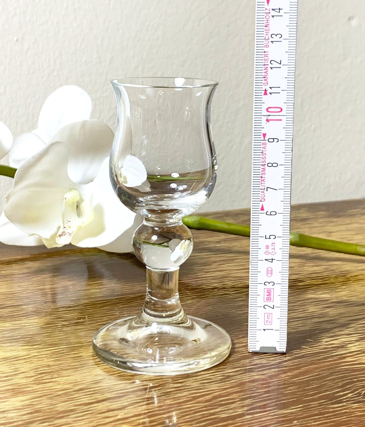 9er Set Gläser für Likör, Schnaps oder Grappa mit schönem Fuß VINTAGE