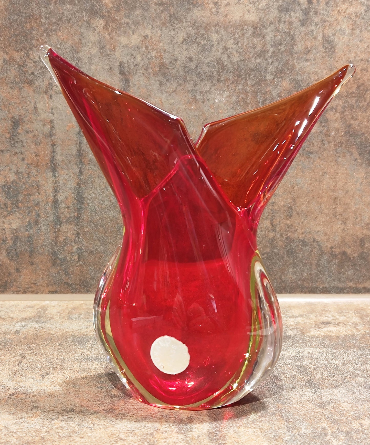 Glas Vase von Murano handgemacht VINTAGE in rot und einem Hauch grün
